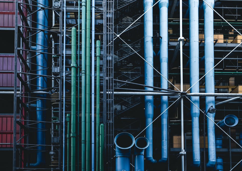 Metal vs. Plastic – What type of plumbing is ideal for your home?